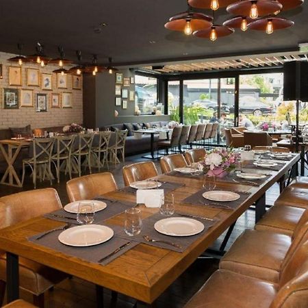 Hotel Emirates Sofia Ngoại thất bức ảnh
